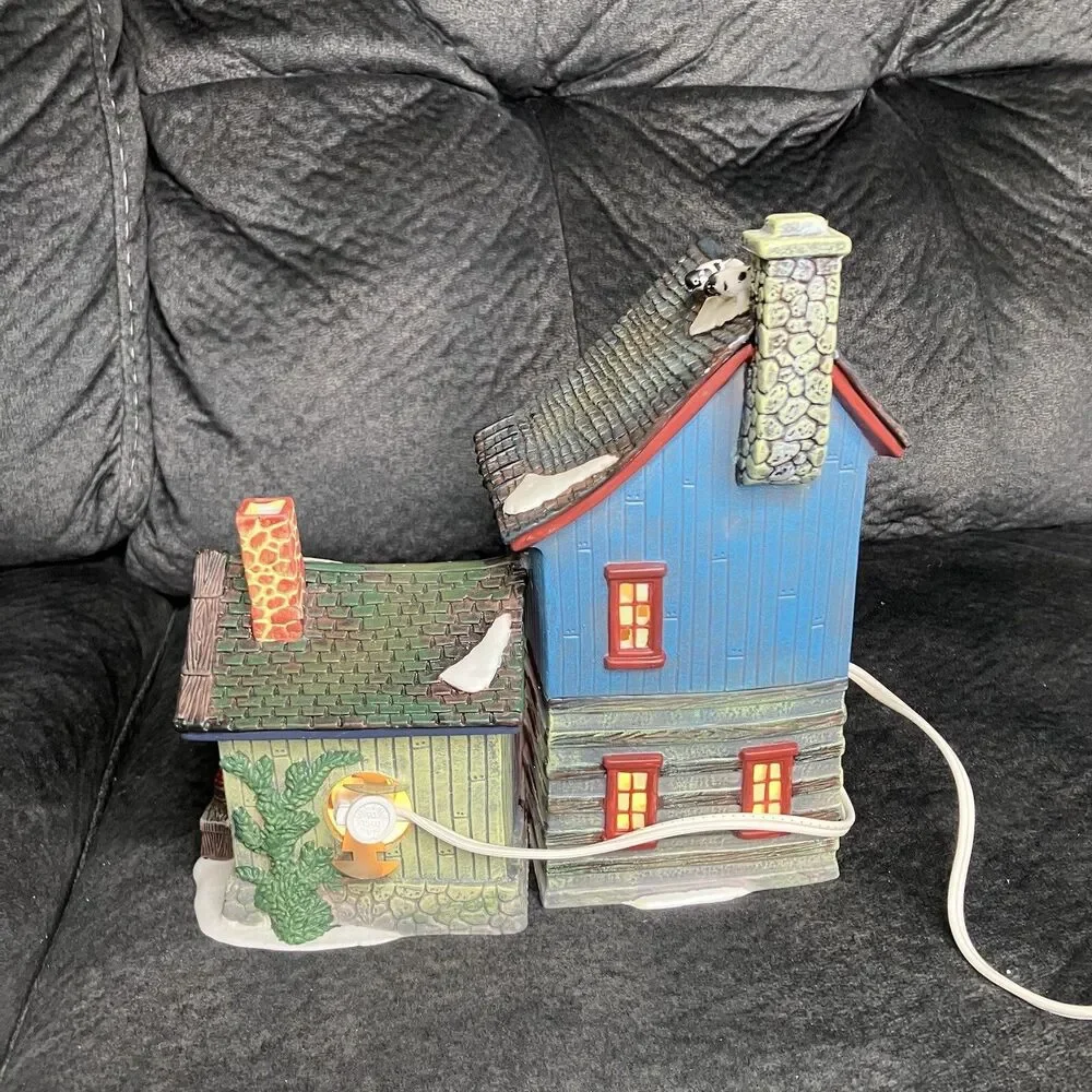 Santa's Workbench 2001 Collection Crooked Creek Cabin Victorian Series With Box
